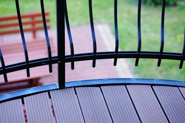 Balkon Korkuluğunun Tabanına Yakın Çekim — Stok fotoğraf