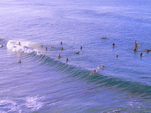 Tiro Ângulo Alto Das Pessoas Mar — Fotografia de Stock