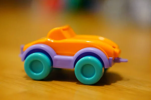 Brinquedo Multicolorido Carro Chão — Fotografia de Stock