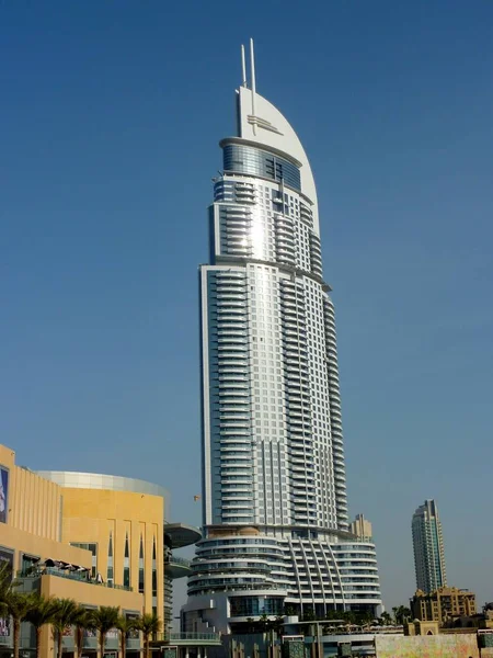 Egy Függőleges Felvétel Egy Felhőkarcolóról Dubaiban Egyesült Arab Emírségek — Stock Fotó