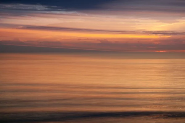 バージニア州のチェサピーク湾の夕日の美しいショット — ストック写真