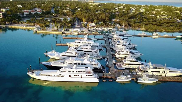 Eine Aufnahme Von Vielen Schiffen Yachthafen Von Turks Und Caicos — Stockfoto