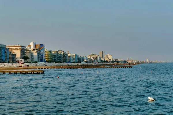 Plan Grand Angle Des Bâtiments Une Ville Bord Eau Espagne — Photo