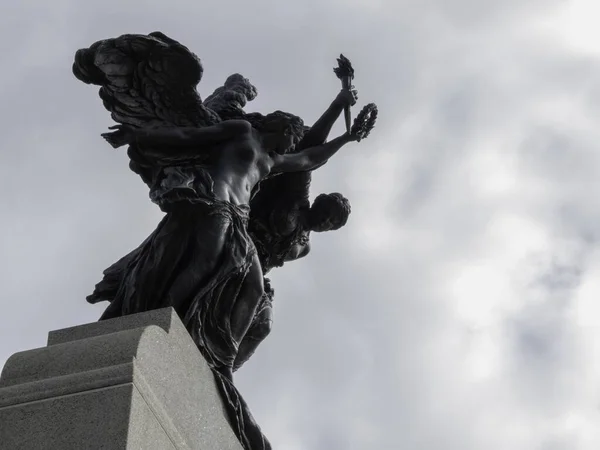 Hermoso Plano Estatua Del Monumento Nacional Guerra Ottawa Ontario Canadá — Foto de Stock