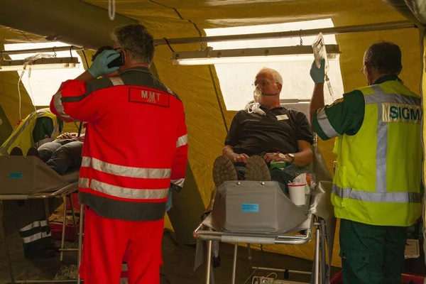 Amsterdam Niederlande September 2011 Ein Patient Auf Einer Trage Einem — Stockfoto