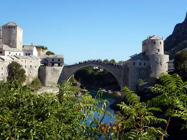 Uma Ponte Sobre Lago Mostar Herzegovina — Fotografia de Stock