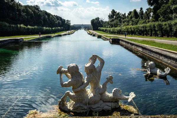 Primer Plano Las Esculturas Mármol Fuente Ceres Palacio Real Caserta —  Fotos de Stock