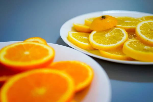 Oranges Yellow Lemons Plate Sunny Day Vitamin Bomb — Stock Photo, Image