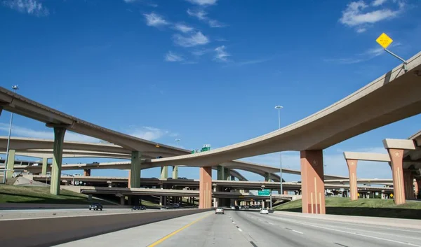 Auto Estradas Cruzadas Dallas Texas Como Visto Dia Ensolarado Brilhante — Fotografia de Stock