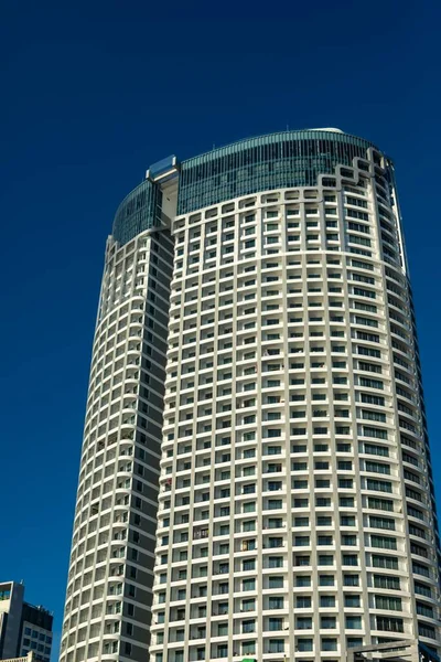 Vertikal Skott Byggnad Blå Himmel Nha Trang — Stockfoto