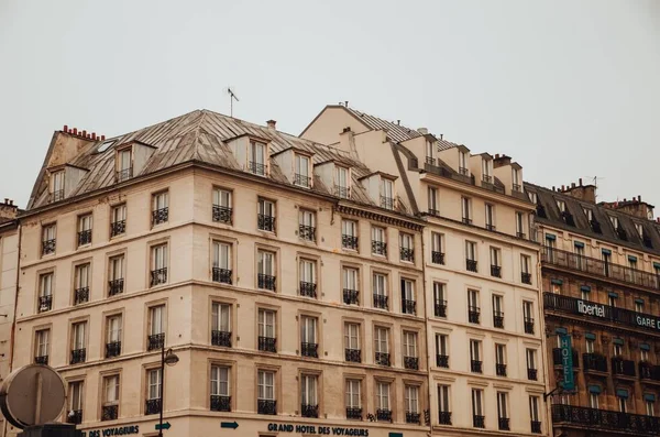 Párizs Franciaország Április 2020 Gyönyörű Táj Építészet Párizs Otthonok — Stock Fotó