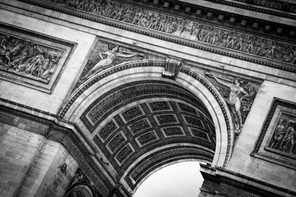 Серый Снимок Знаменитой Исторической Арки Озила Париже Франция — стоковое фото