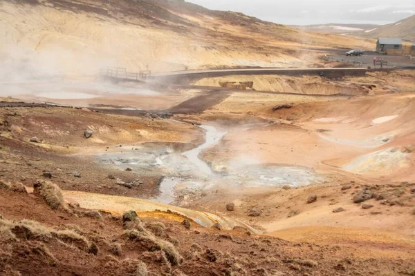 Ένα Όμορφο Πλάνο Των Ενεργών Ηφαιστειακών Περιοχών Στην Ισλανδία — Φωτογραφία Αρχείου