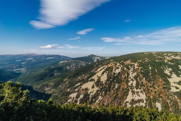 Bellissimo Paesaggio Autunnale Krkonose Montagne Giganti Cime Cime Del Parco — Foto Stock