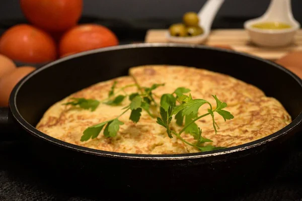 Närbild Bild Omelett Uppdelad Fyra Bitar Roaster — Stockfoto