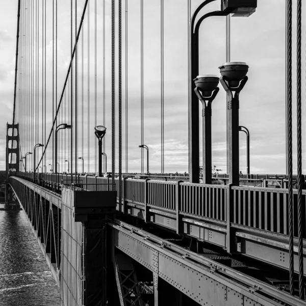 Szare Ujęcie Mostu Golden Gate — Zdjęcie stockowe