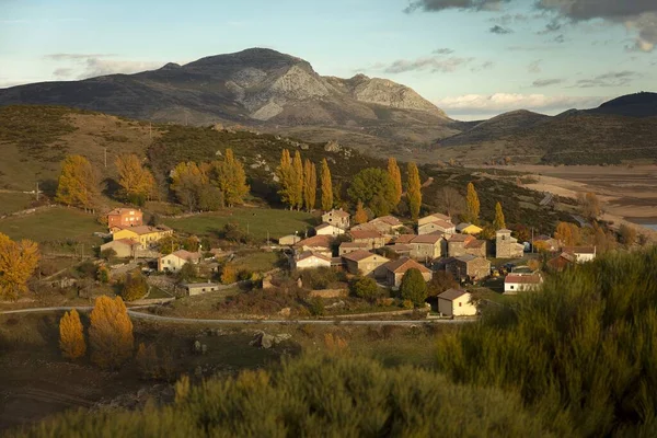 스페인의 시아에서 사이에 의집들의 각도로 — 스톡 사진