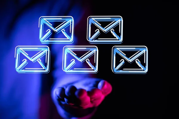 メール通信メーリングへの接続メッセージ — ストック写真
