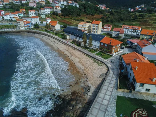 Ezaro Vila Com Praia Galiza Espanha Foto Drone — Fotografia de Stock