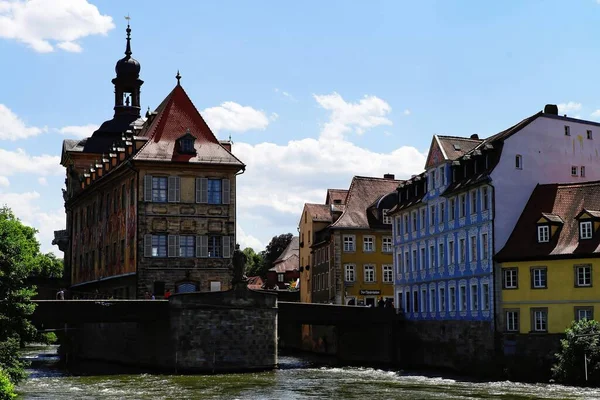 Eine Schöne Aufnahme Des Ehemaligen Rathauses Bamberg Deutschland Über Einen — Stockfoto