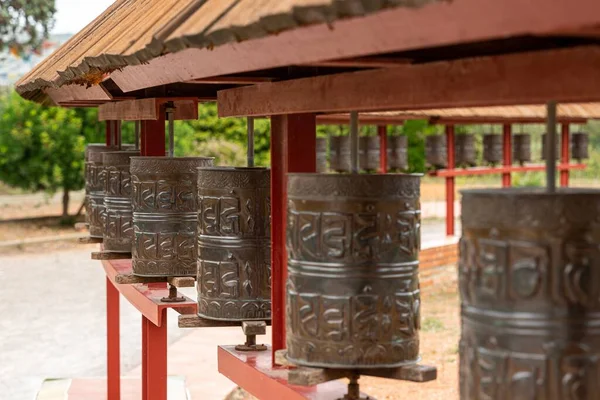 Close Antiga Roda Oração Templo Budista Kathmandu Nepal Feito Metal — Fotografia de Stock