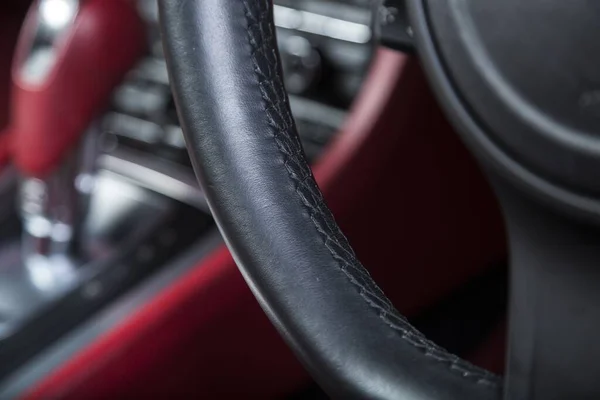 Primer Plano Del Volante Coche Moderno — Foto de Stock