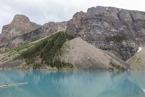 Lago Agua Turquesa Procedente Glaciar Que Refleja Las Montañas Con — Foto de Stock