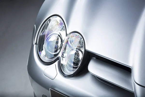 Closeup Shot Headlight Silver Car — Stock Photo, Image