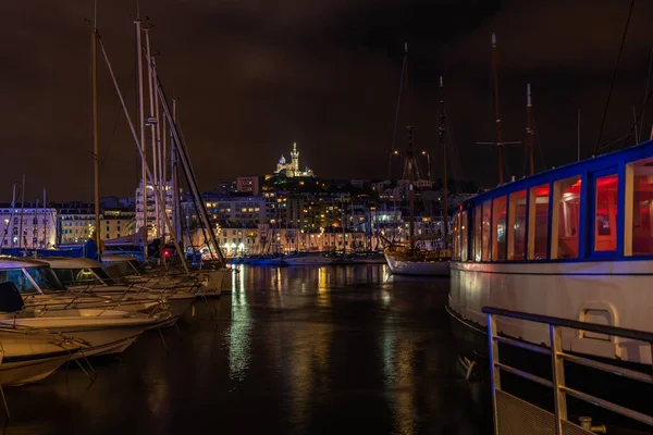 Een Geweldige Opname Van Oude Haven Van Marseille Nachts — Stockfoto