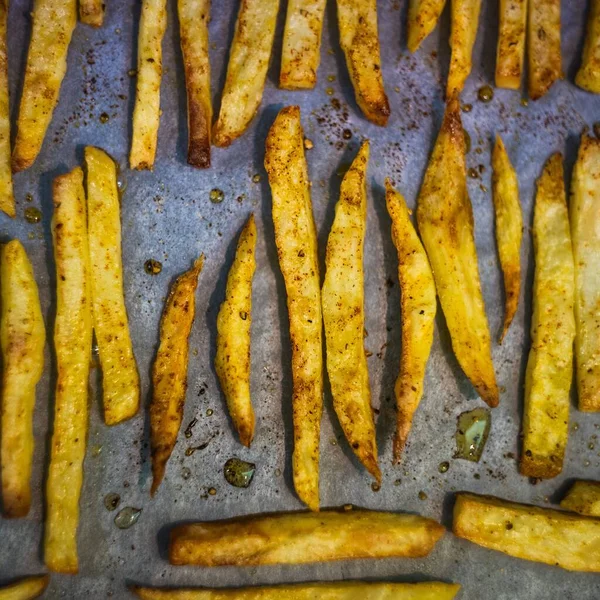 Een Close Hoge Hoek Schot Van Smakelijke Uitziende Gebakken Aardappelen — Stockfoto