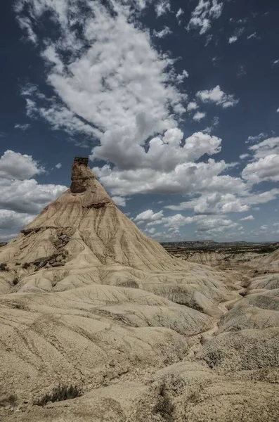 Hermoso Paisaje Las Bardenas Reales España Bajo Cielo Nublado Impresionante — Foto de Stock