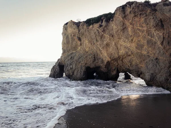 Eine Schöne Aufnahme Vom Matador State Beach Malibu Kalifornien — Stockfoto
