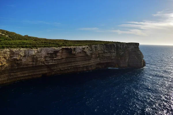 Una Bella Foto Scogliere Calcaree Coralline Dingli Cliffs Isole Maltesi — Foto Stock