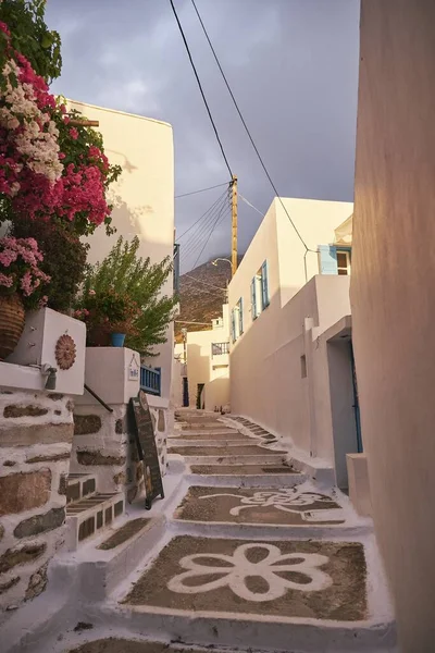 Een Verticaal Shot Van Straten Van Aegiali Amorgos Eiland Griekenland — Stockfoto