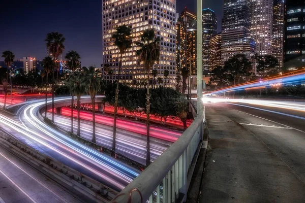 Las Luces Carretera Los Edificios Iluminados Centro Los Ángeles Por — Foto de Stock