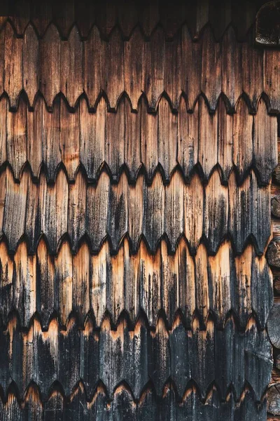 Tiro Vertical Uma Bela Parede Madeira Desgastada Velha — Fotografia de Stock