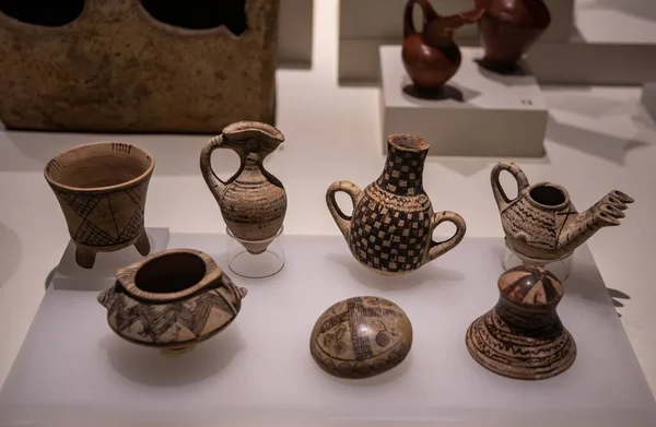 来自土耳其科鲁姆安纳托利亚的旧陶器罐 — 图库照片