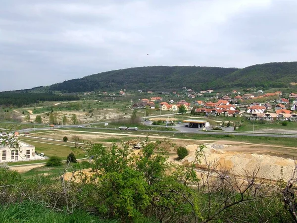 Les Bâtiments Les Montagnes Sumeg Comté Veszprem Hongrie — Photo