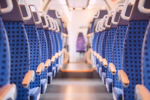 Világos Kék Ülések Egy Üres Vonaton Németországban Gazdaságos Vonatfotelek Tökéletes — Stock Fotó