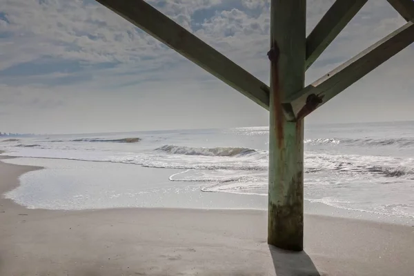 Eine Schöne Aufnahme Des Atlantiks Von Einem Fischersteg Myrle Beach — Stockfoto