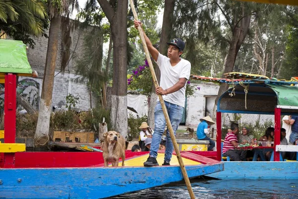 Mexiko Stadt Mexiko April 2019 Traditionelles Boot Namens Trajineras Xochimilco — Stockfoto