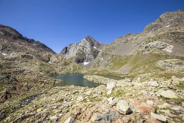 Sebuah Pemandangan Indah Pegunungan Dan Ibones Dari Panticosa Pirenia Aragon — Stok Foto