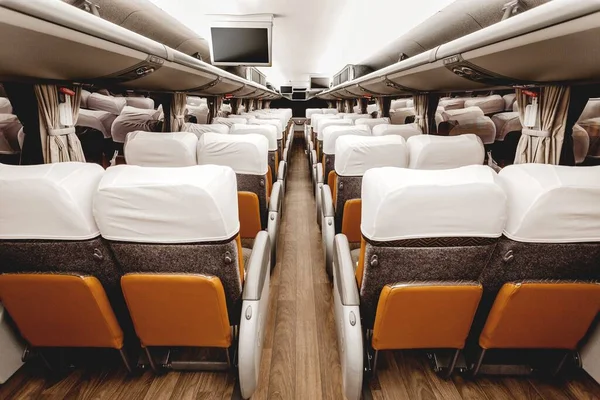 Die Braunen Sitze Eines Modernen Flugzeuginnenraums — Stockfoto