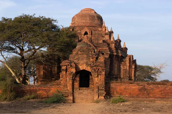 Εγκαταλελειμμένη Παγόδα Στην Μπαγκάν Μιανμάρ — Φωτογραφία Αρχείου