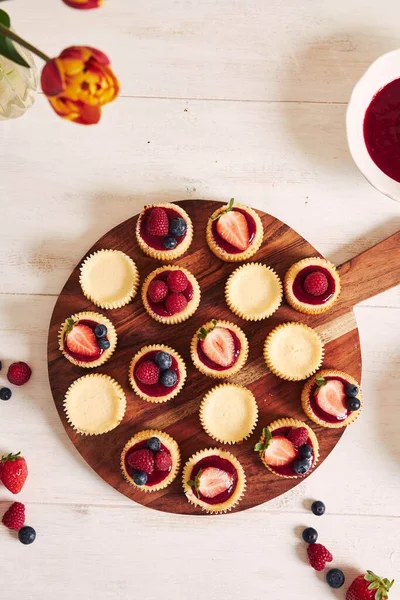 Plan Grand Angle Cupcakes Fromage Avec Gelée Fruits Fruits Sur — Photo