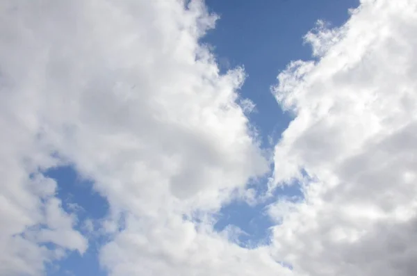 Eine Flache Aufnahme Eines Blauen Himmels Mit Wolken — Stockfoto