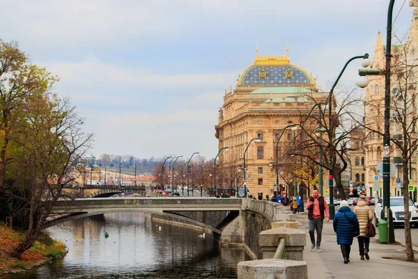 Prague Czech Republic Nov 2019 Vltava River National Theatre Prague — стокове фото