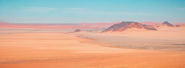 비아의 안산에 나미브사막의 아름다운 파노라마처럼 각도의 — 스톡 사진