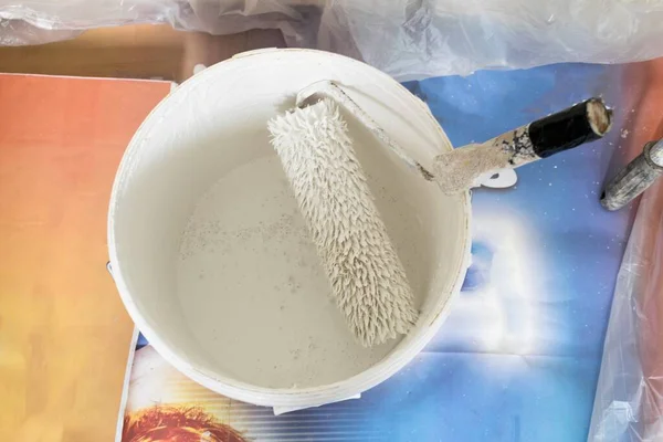 Paint Roller White Wall Pain Construction — Stock Photo, Image
