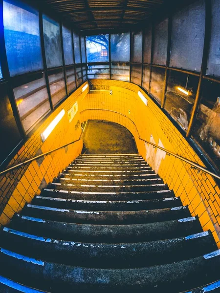 High Angle Vertical Shot Underground Entrance Stairs Yellow Lightings — Stock Photo, Image